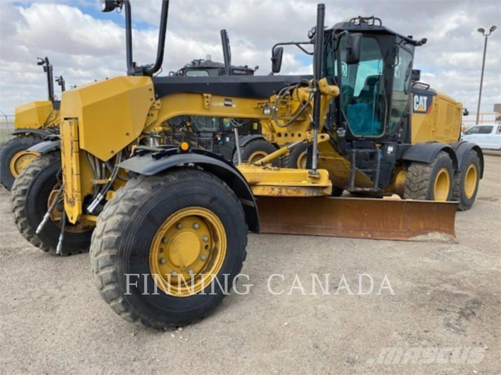 CAT 140M3 AWD Grederji
