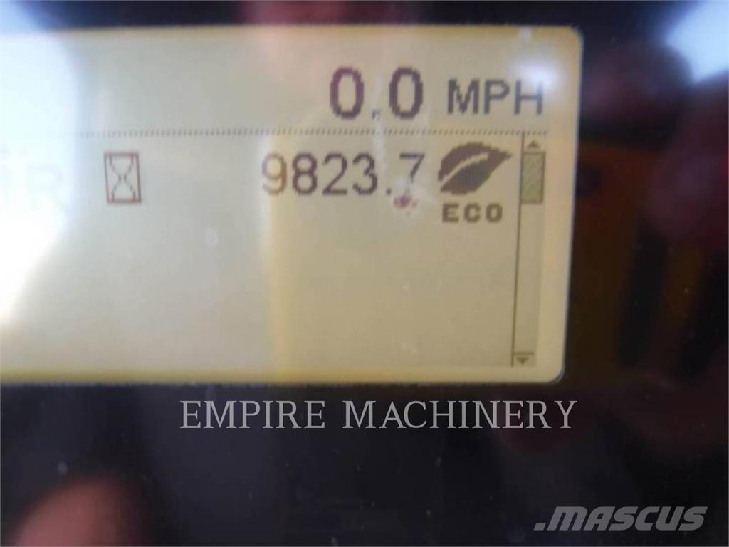 CAT 140M3 AWD Grederji