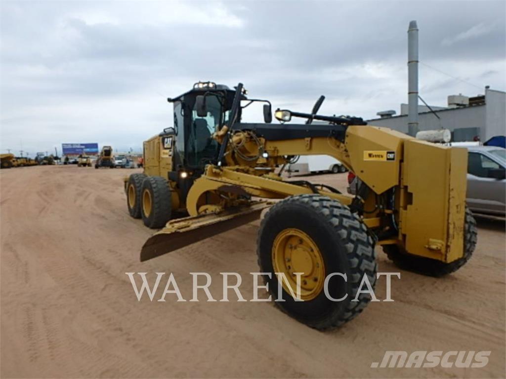 CAT 140M3 AWD Grederji