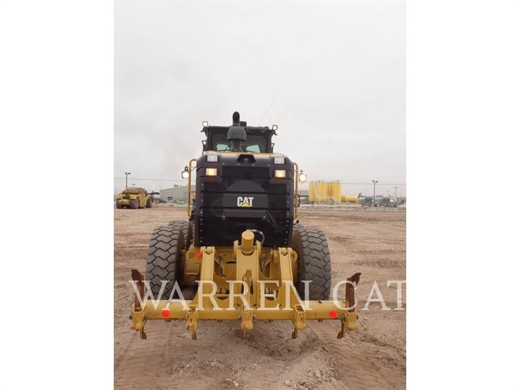CAT 140M3 AWD Grederji