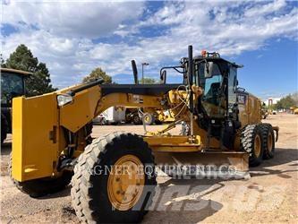 CAT 140M3 AWD Grederji