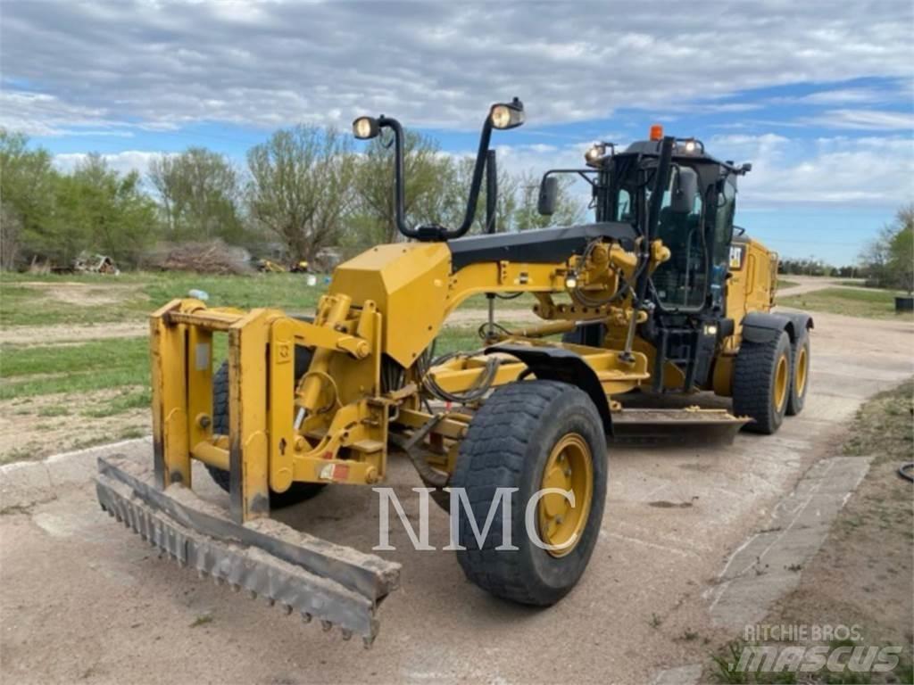 CAT 140M3AWD Grederji