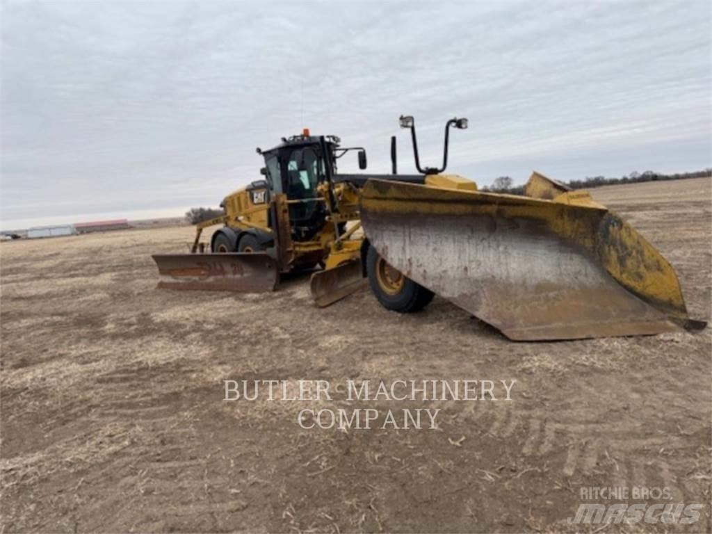 CAT 140M3AWD Grederji