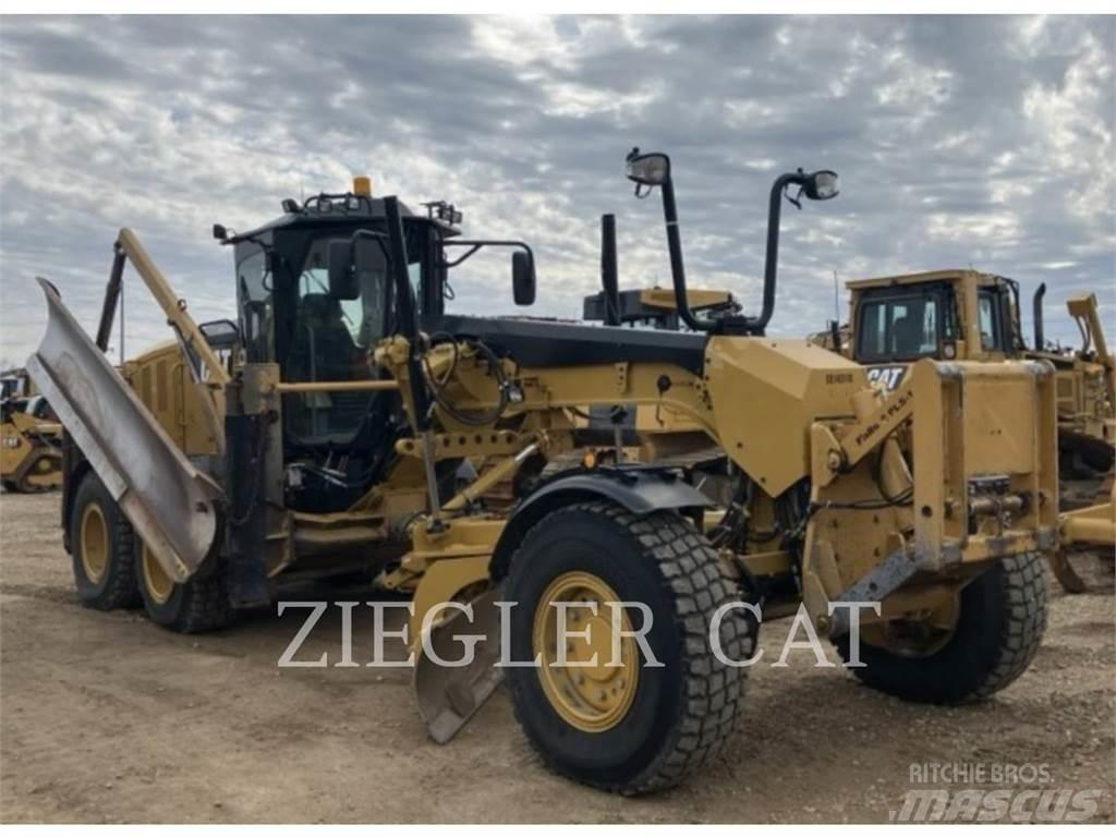 CAT 140M3AWD Grederji
