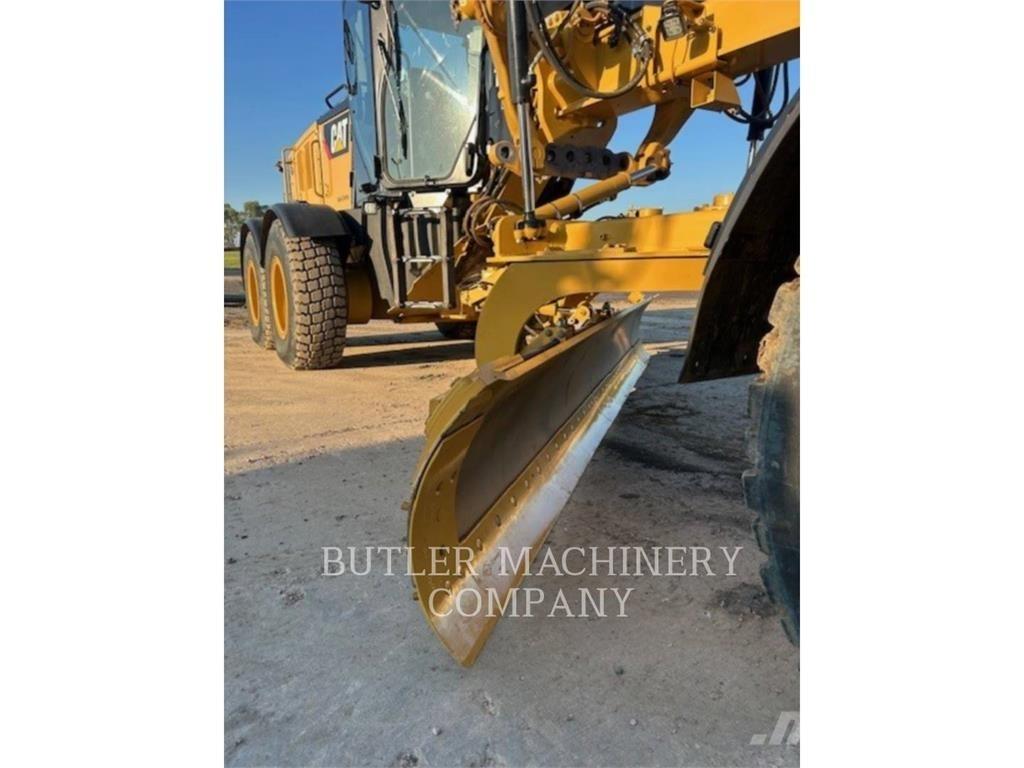 CAT 140M3AWD Grederji