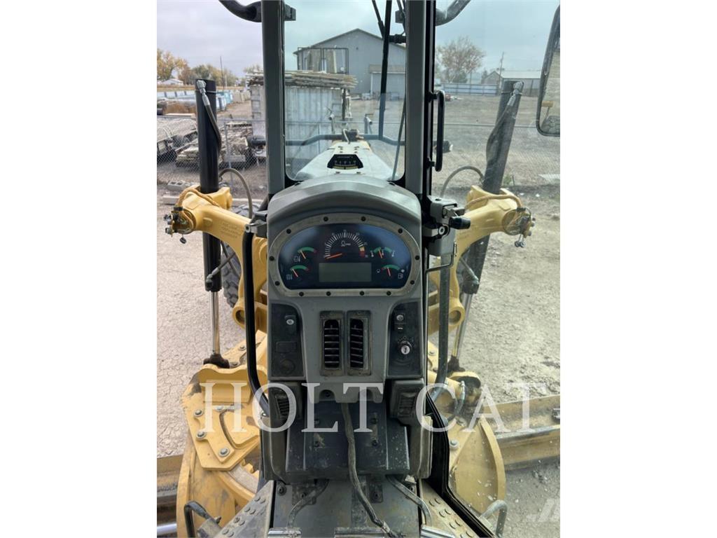 CAT 14M Grederji