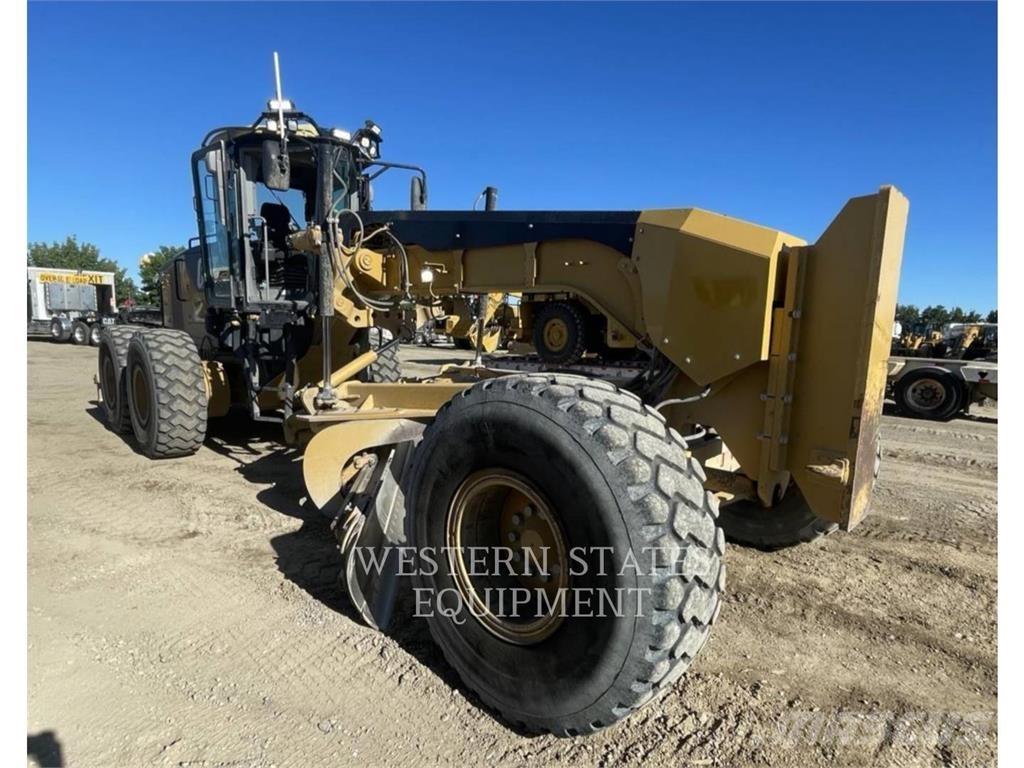 CAT 14M Grederji