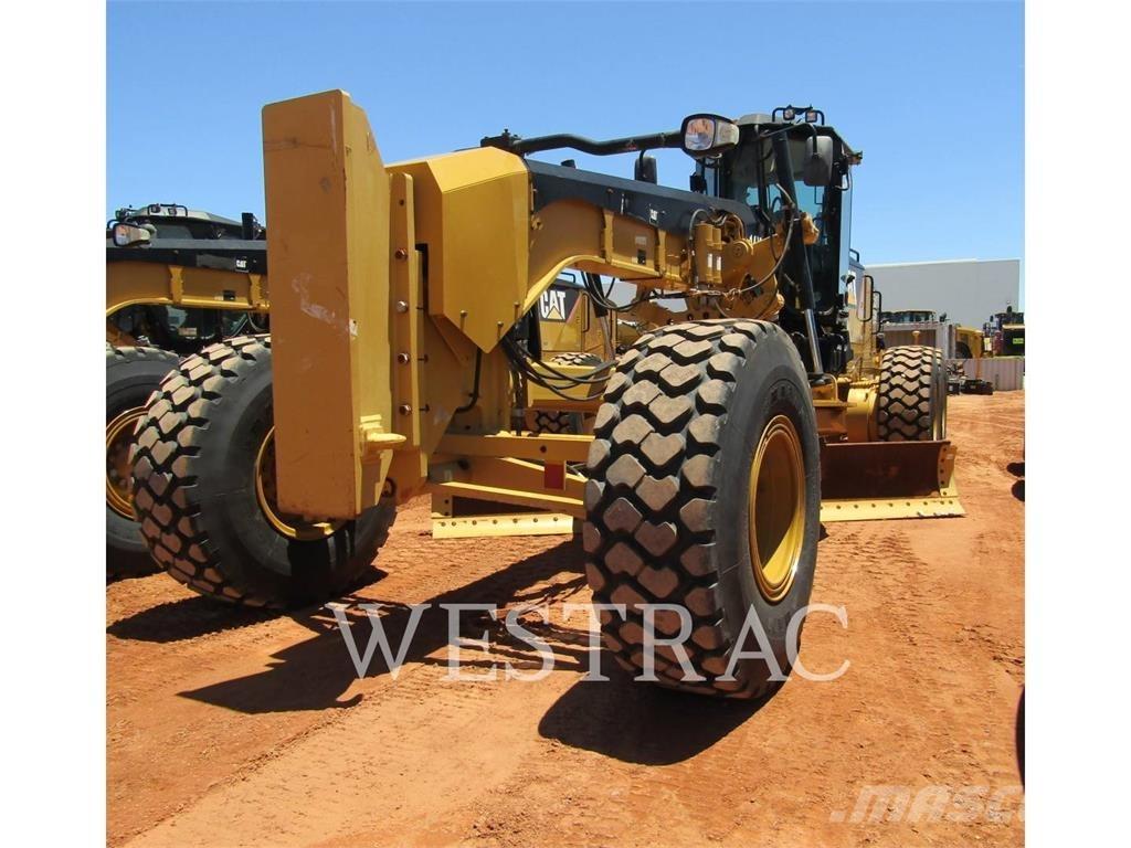 CAT 14M Grederji