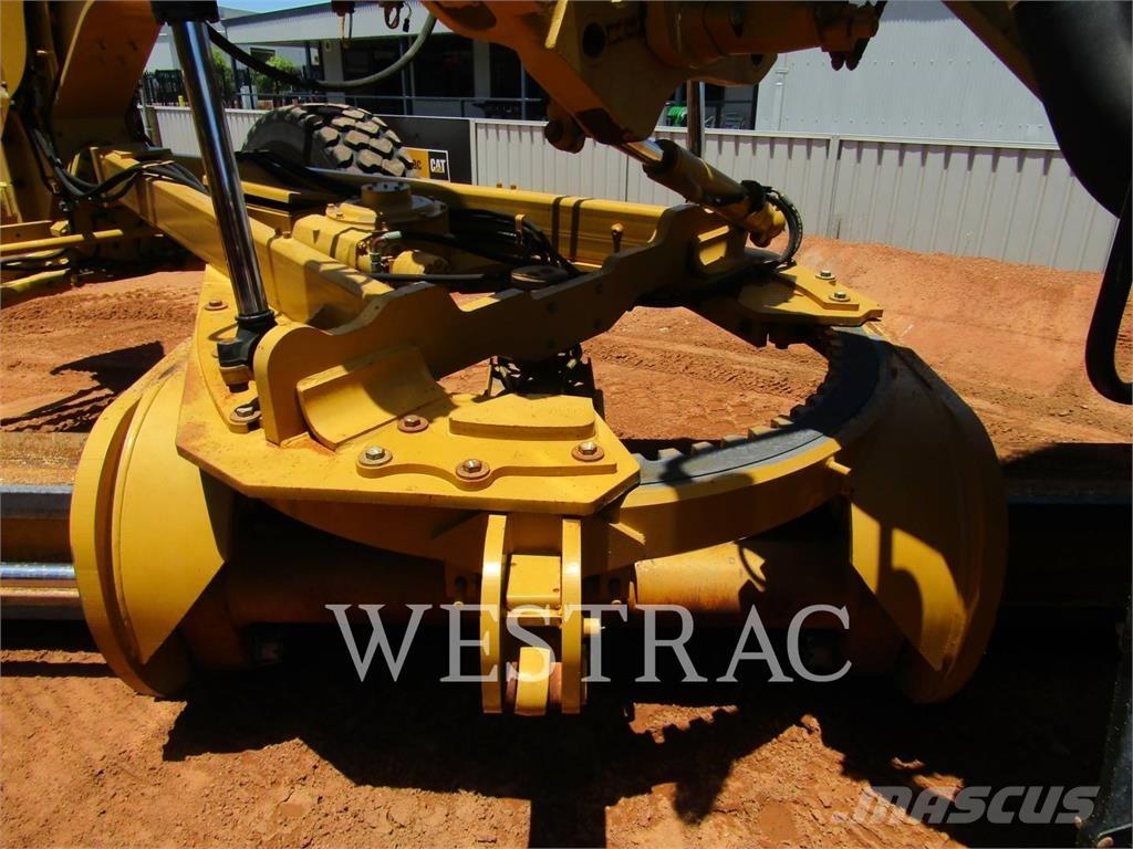 CAT 14M Grederji