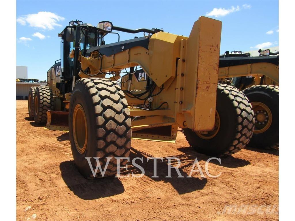 CAT 14M Grederji