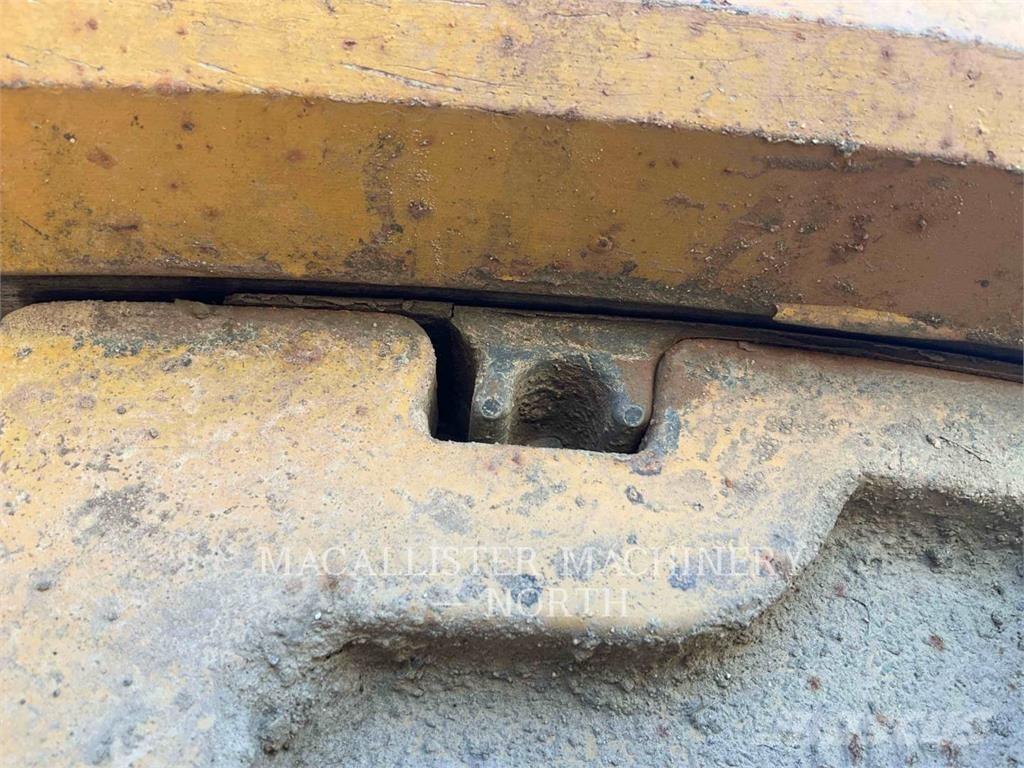 CAT 150 Grederji