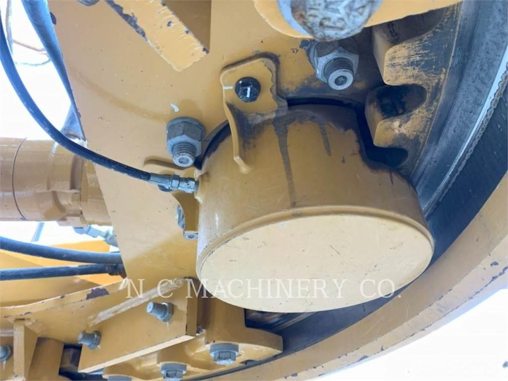 CAT 150-15AWD Grederji