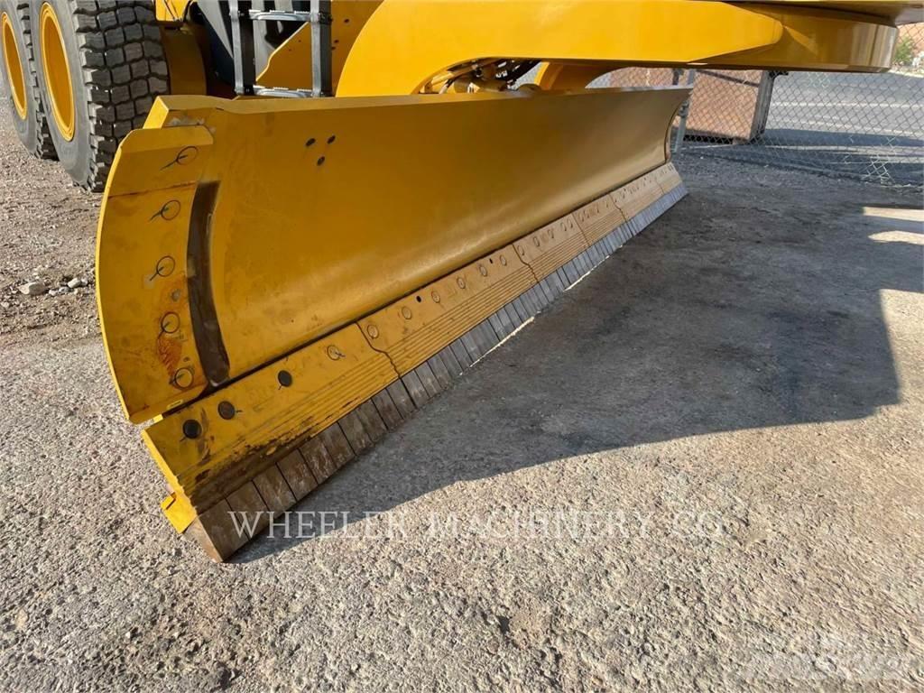 CAT 150 AWD Grederji
