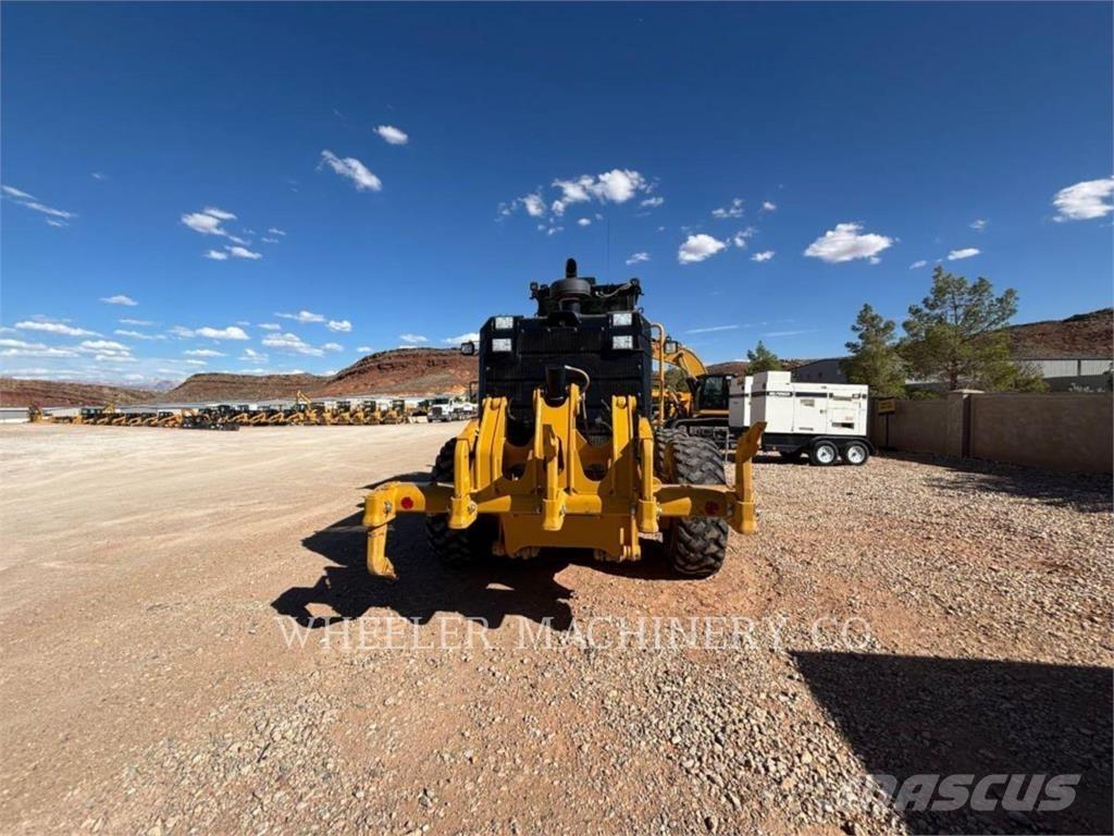 CAT 150 AWD Grederji