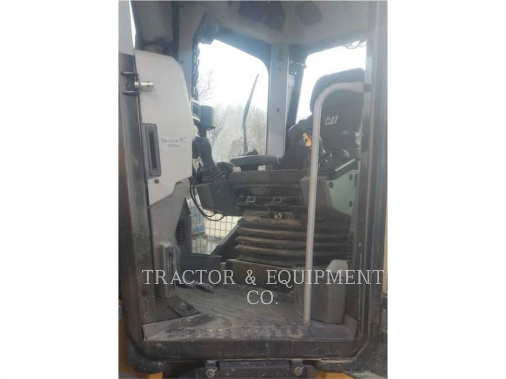 CAT 160 Grederji