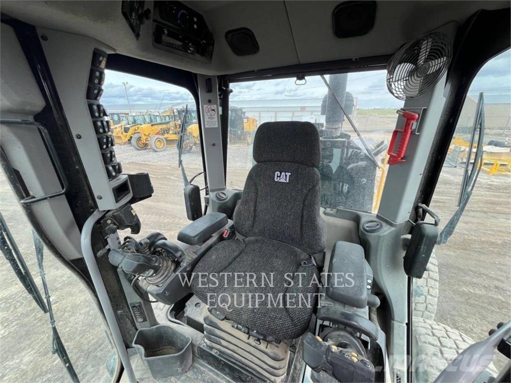 CAT 160M3 Grederji