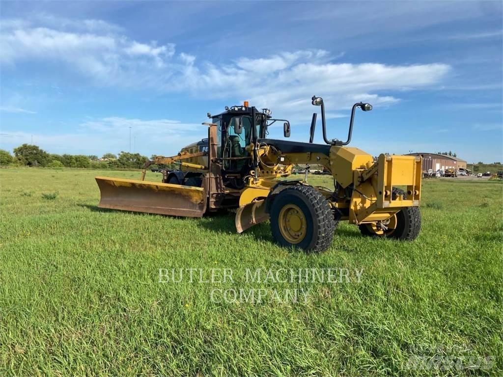 CAT 160M3 AWD Grederji