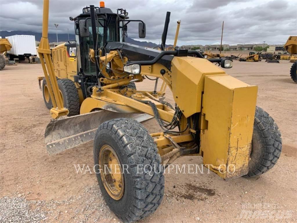 CAT 160M3 AWD Grederji