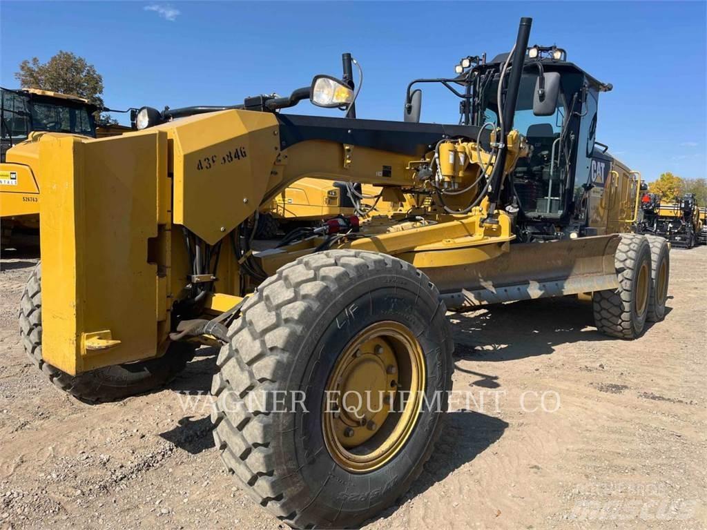 CAT 160M3 AWD Grederji