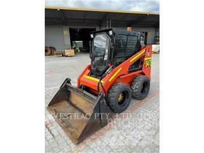 CAT 226B3 Skid steer mini nakladalci