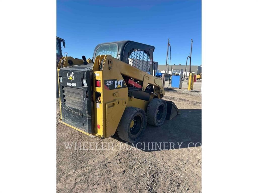 CAT 226D C1-H2 Skid steer mini nakladalci