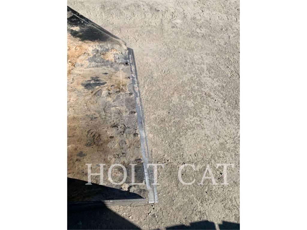 CAT 226D CAB Skid steer mini nakladalci