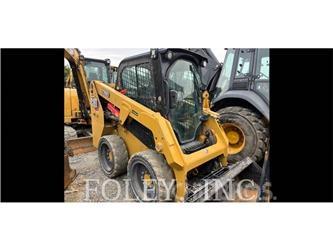CAT 226D3 Skid steer mini nakladalci