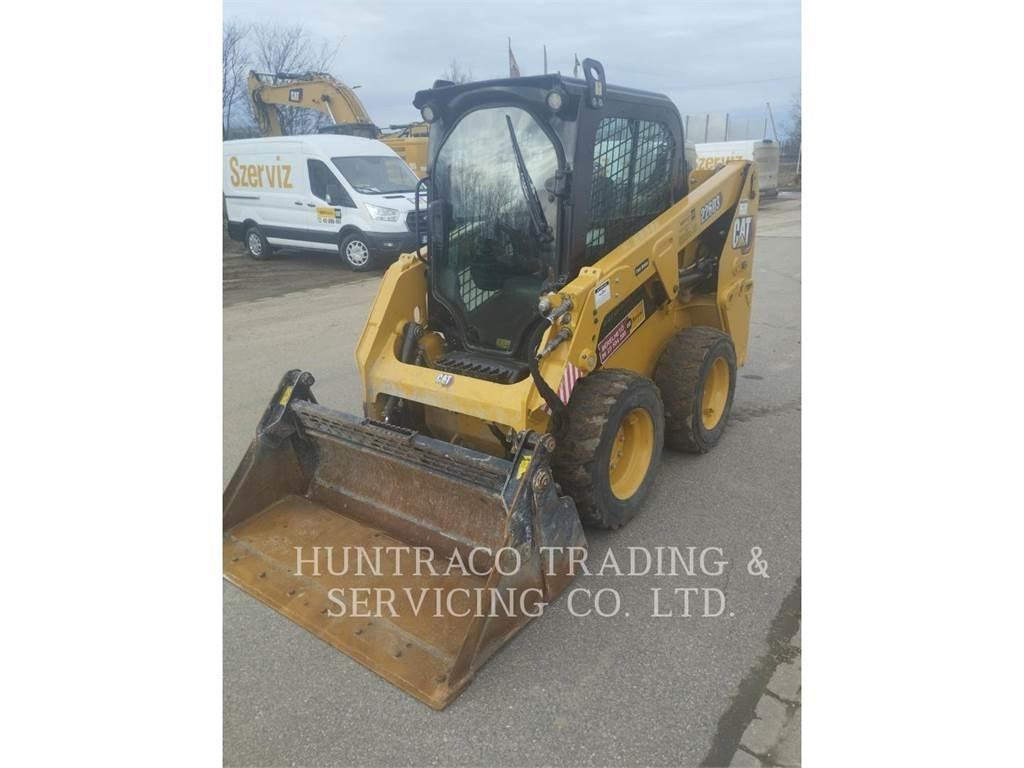 CAT 226D3 Skid steer mini nakladalci