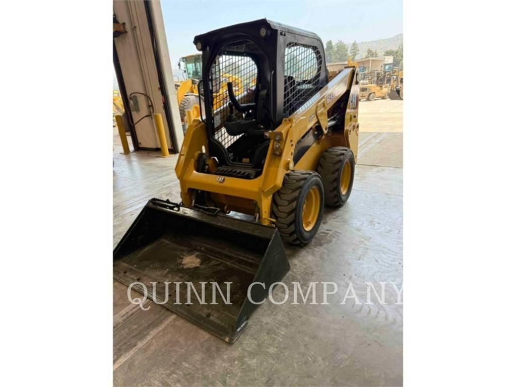 CAT 226D3 Skid steer mini nakladalci