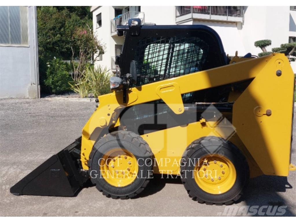 CAT 226D3 Skid steer mini nakladalci