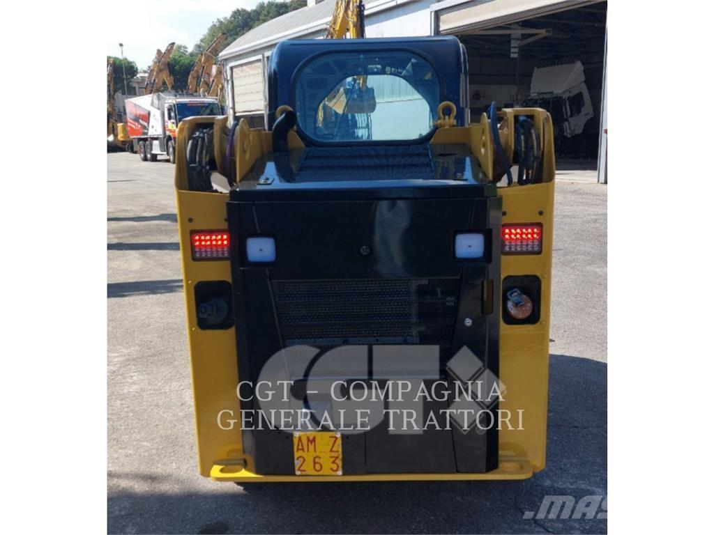 CAT 226D3 Skid steer mini nakladalci