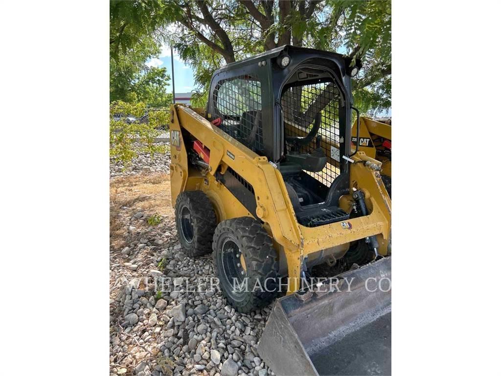 CAT 226D3 C1H2 Skid steer mini nakladalci