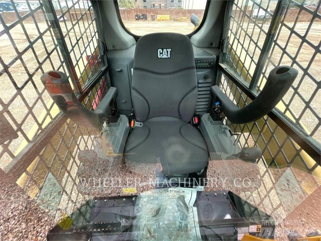 CAT 226D3 C3H2 Skid steer mini nakladalci