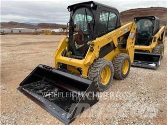 CAT 226D3 C3H2 Skid steer mini nakladalci