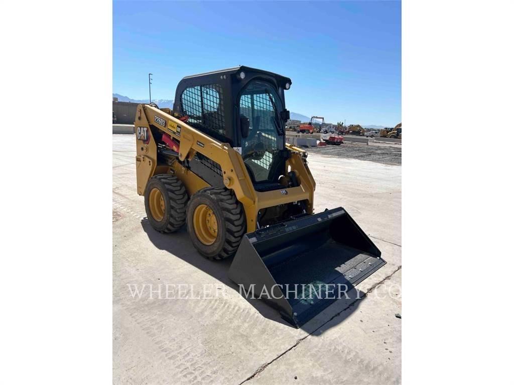 CAT 226D3 C3H2 Skid steer mini nakladalci