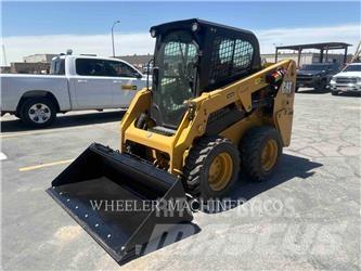 CAT 226D3 C3H2 Skid steer mini nakladalci