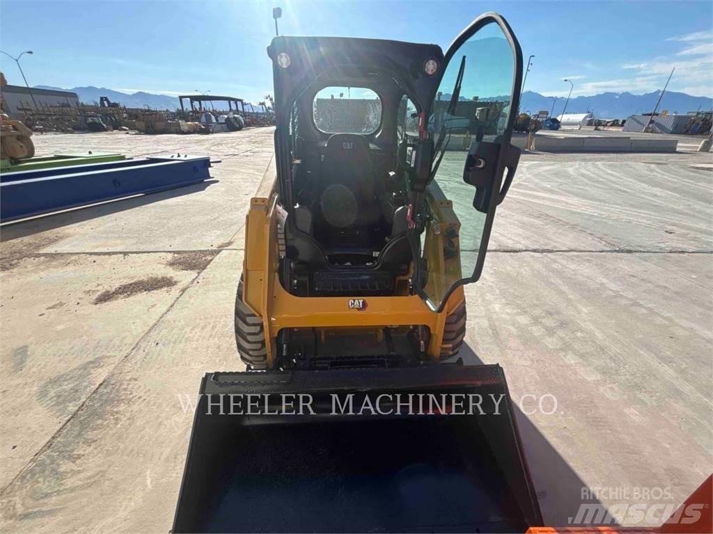 CAT 226D3 C3H2 Skid steer mini nakladalci