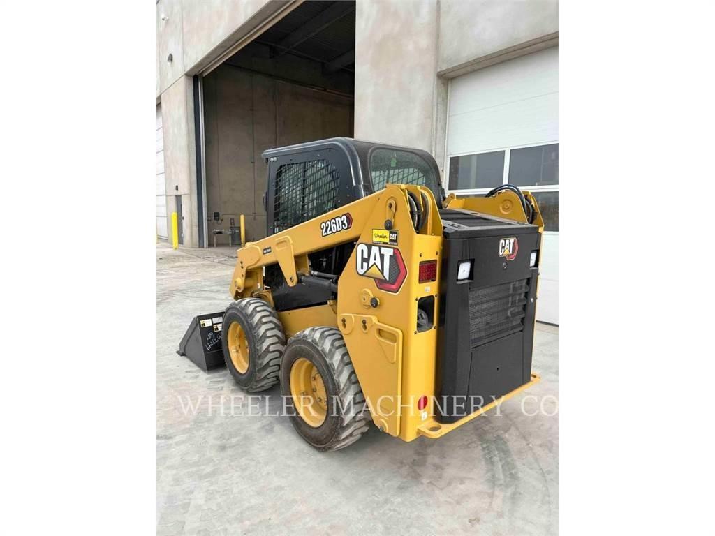 CAT 226D3 C3H2 Skid steer mini nakladalci