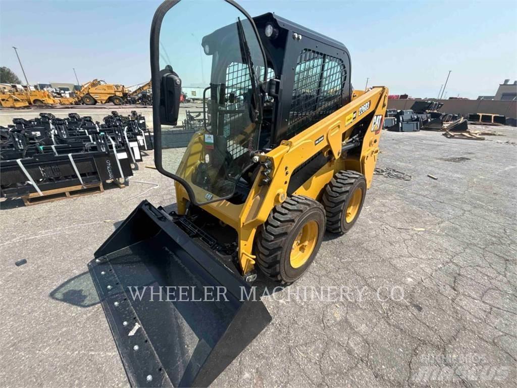 CAT 226D3 C3H2 Skid steer mini nakladalci