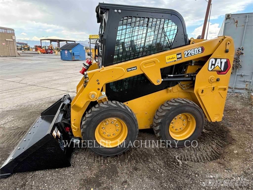 CAT 226D3 C3H2 Skid steer mini nakladalci