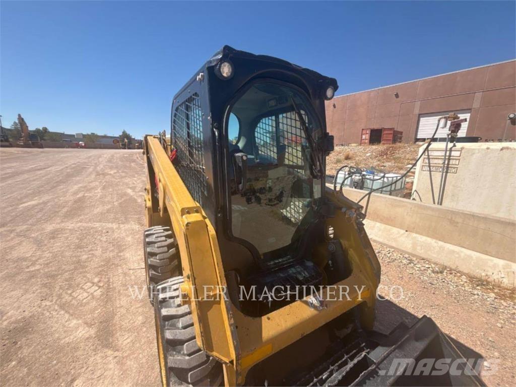 CAT 226D3 C3H2 Skid steer mini nakladalci