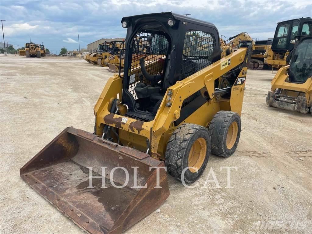 CAT 232D Skid steer mini nakladalci