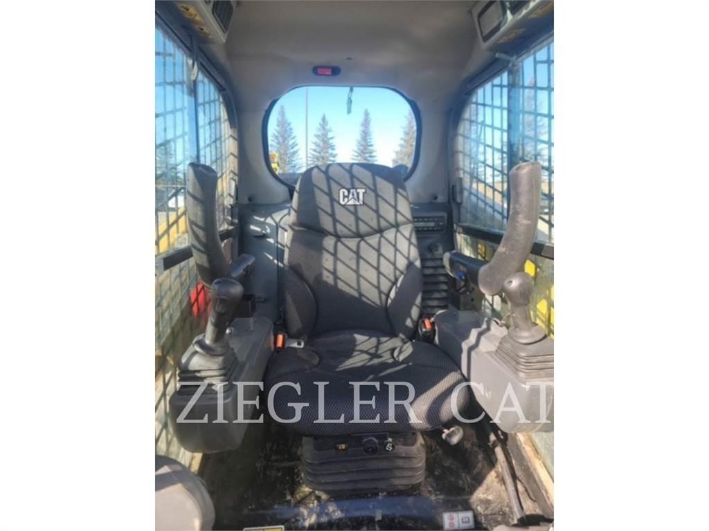 CAT 232D3 Skid steer mini nakladalci