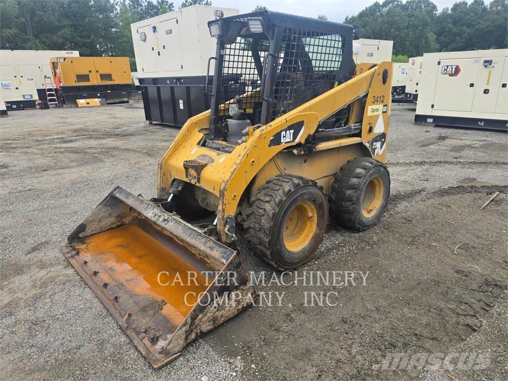 CAT 236 B SERIES 3 Skid steer mini nakladalci