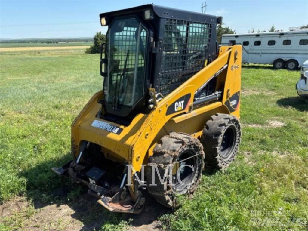 CAT 236B3 Skid steer mini nakladalci