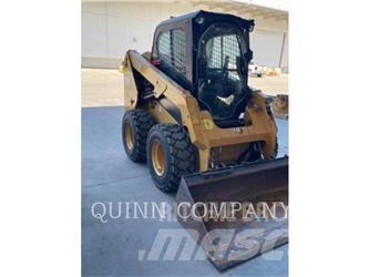 CAT 236D Skid steer mini nakladalci