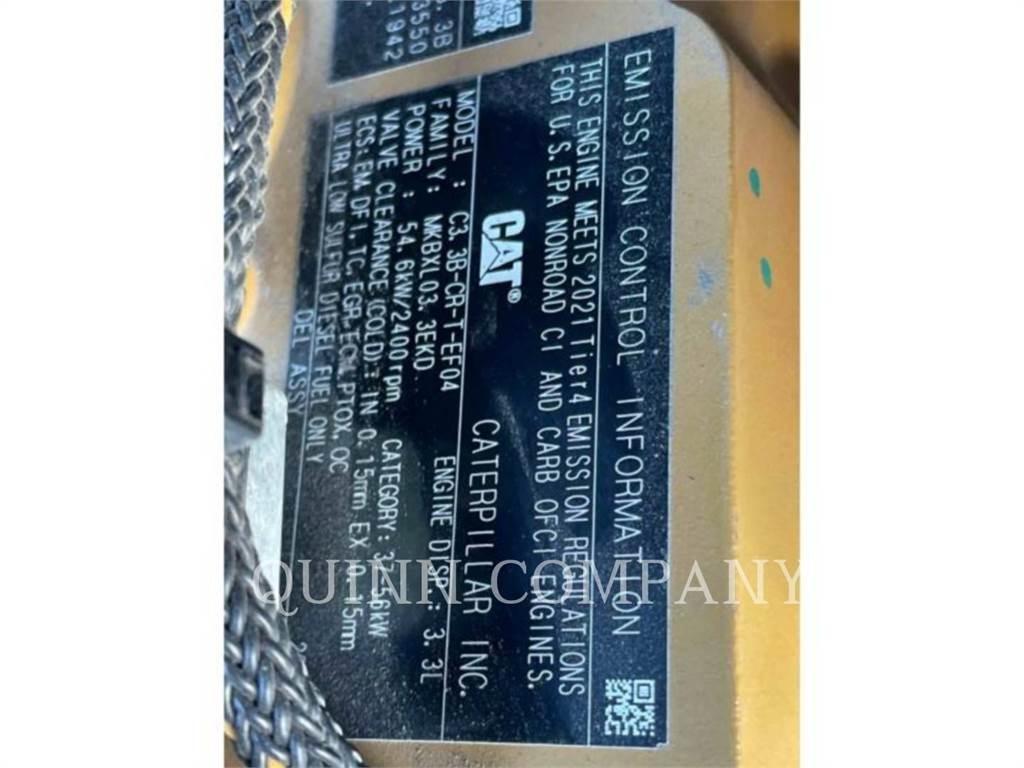 CAT 236D Skid steer mini nakladalci