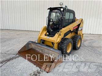 CAT 236D Skid steer mini nakladalci