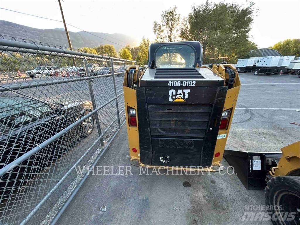CAT 236D C1-H2 Skid steer mini nakladalci