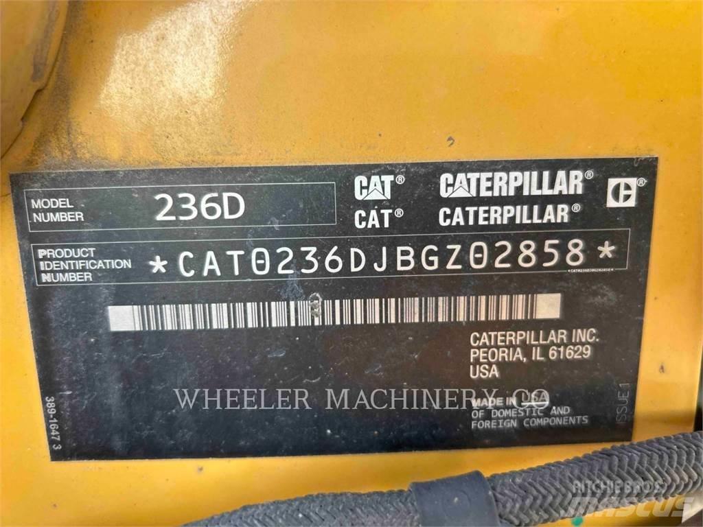 CAT 236D C3 2S Skid steer mini nakladalci